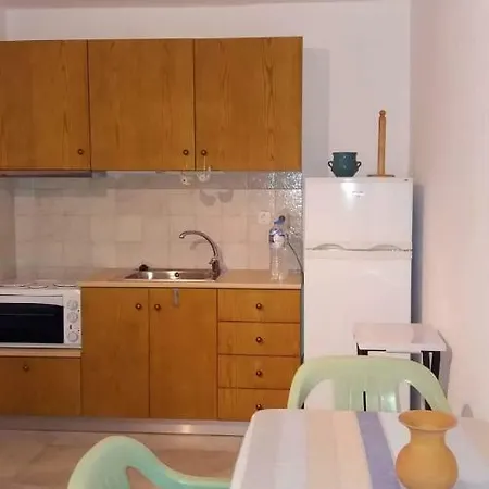 Pogonitsa Апартаменты Kotronion (West Mani)